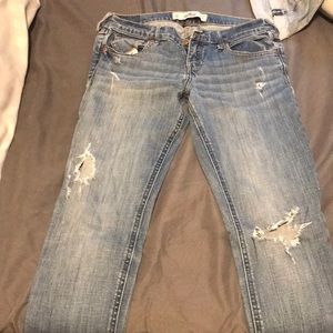 Hollister ripped skinny jeans